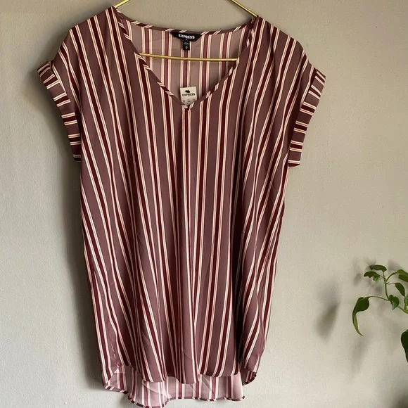 Express Women's Tops in Green, Purple, Teal, Burgundy, and Black - Picture 7 of 16